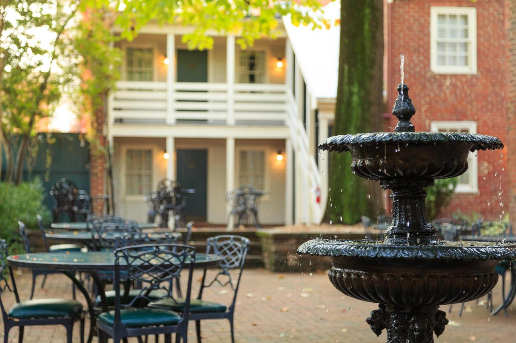 Linden Row Inn Richmond Exteriör bild